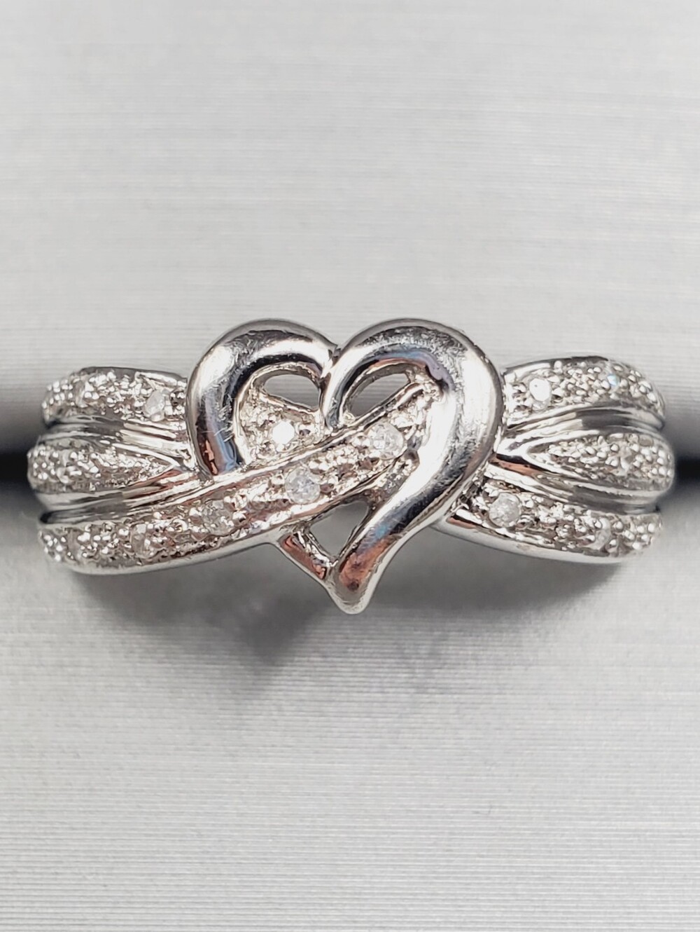 Genuine Diamond Platinum - 925 Sterling Silver Triple Twist Heart Ring